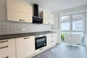 Frisch renovierte 2-Zi.-Wohnung mit neuer EBK & TG in Haunstetten Nord – Die vollständige Adresse der Immobilie erhältst du vom Anbieter., 86179 Haunstetten-Nord, Augsburg – Vorschaubild 1