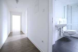 helle, gemütliche Dachgeschosswohnung zu vermieten – Solingen – Vorschaubild 9