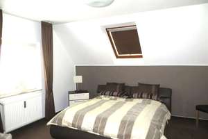LEVERKUSEN-OPLADEN - EINFAMILIENHAUS IN RUHIGER LAGE + 5 PKW STELLPLÄTZE – Die vollständige Adresse der Immobilie erhältst du vom Anbieter., 51379 Opladen, Leverkusen – Vorschaubild 18