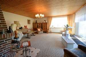 Winkelwalmdach-Bungalow in Lehe – Ruhige Lage, großes Grundstück, viel Potenzial – Dithmarschen (Kreis) – Vorschaubild 2