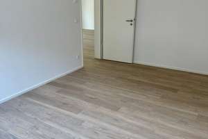 Erstbezug Neubau: 3-Zimmer mit Balkon in den Elbvororten – 87,9 m², 1. OG – Tönninger Weg 73 b, 22609 Osdorf, Hamburg – Vorschaubild 6