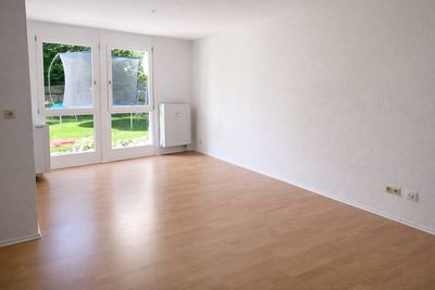 Helle 2,5-Zimmer-Wohnung mit Terrasse & Einbauküche in Künzelsau-Taläcker