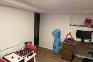 Luxuriöse 4,5-Zimmer-Reiheneckhaus mit großem Garten in Reutlingen – Heilbronner Straße 119, 72760 Reutlingen-Mitte, Reutlingen – Vorschaubild 16