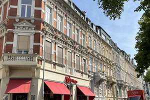 Exklusive möblierte Maisonette-Altbauwohnung mit Lousbergblick