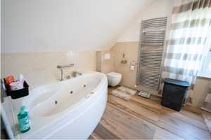 Property thumbnail 11