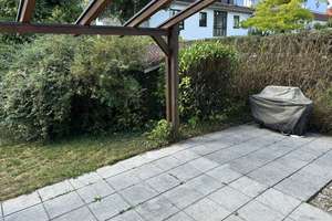 Frisch renovierte 3,5-Zimmer-Wohnung mit Garten – 81929 Daglfing, München – Vorschaubild 9