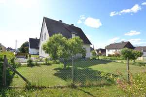 Ein- bis Zweifamilienhaus mit Doppelgarage und Carport! – Sollingbreite 2, 37639 Holzminden (Kreis) – Vorschaubild 9