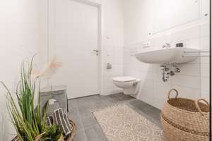 Ideal geschnittenes Apartment mit Einbauküche und offener Raumgestaltung in der Seestadt – Am Südufer 2-24, 41065 Lürrip, Mönchengladbach – Vorschaubild 5