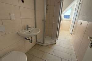 DG-Maisonette inkl EBK  / Laminat / Bad mit Fenster + Dusche u.v.m. – Clausstraße 76-80, 9126 Lutherviertel, Chemnitz – Vorschaubild 11