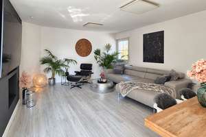 Raum & Design: 4,5 Zi-Penthouse-Maisonette. Kamin. Dachterrasse. Loggia. 3 Bäder. Garage. – 40489 Angermund, Düsseldorf – Vorschaubild 3