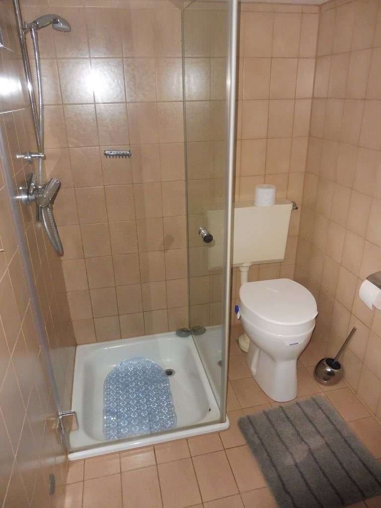 Immobilie in Rockeskyll - Wohnhaus mit ehem. großer Schreiner- werkstatt im Untergeschoss - Bild 8