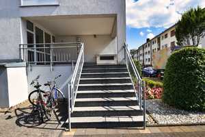 Kurzfristig bezugsfertig! Topgepflegtes Appartement in bester Rheinlage in Beuel! Bj. 1994...! – Beuel-Mitte, Bonn, 53225 Bonn – Vorschaubild 2