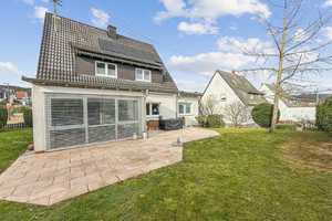Attraktives freistehendes Einfamilienhaus mit Wintergarten und Garten – Rheingau-Taunus-Kreis – Vorschaubild 2