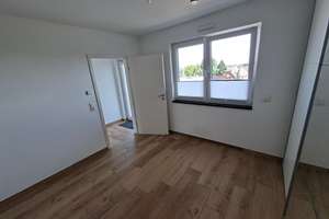 Moderne 2-Zimmer-Wohnung mit 18 qm Dachterrasse und hochwertiger Einbauküche in Hürth-Hermülheim – 50354 Hürth – Vorschaubild 9