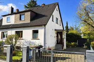 METZ IMMOBILIEN - Charmante Doppelhaushälfte mit großem Garten und Ausbaupotenzial – 60488 Praunheim, Frankfurt am Main – Vorschaubild 2