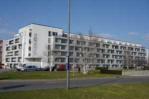Ready to move in!  Furnished Apartment  Petuelpark Schwabing/Milbertshofen  – Ricarda-Huch-Str. 1, 80807 München – Vorschaubild 1