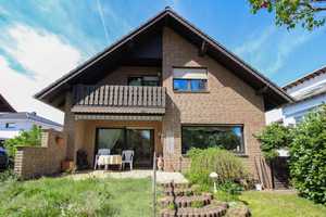 Paderborn-Stadtheide: Charmantes EFH mit Einliegerwohnung und Garage jetzt zum attraktiven Preis – Paderborn (Kreis) – Vorschaubild 1