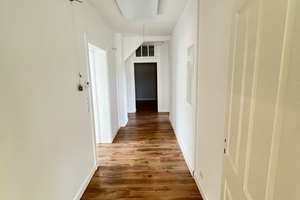 Kernsanierte 3 Zimmer Wohnung in Jugendstilvilla in Hagen Hohenlimburg - Dachgeschoss – Im Weinhof 13, 58119 Hohenlimburg (Ortsteil), Hagen – Vorschaubild 2
