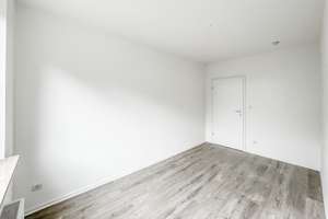 3,5 Zimmer – frisch renoviert –ruhige Lage –Balkon – Gaußstraße 10, 44879 Dahlhausen, Bochum – Vorschaubild 10