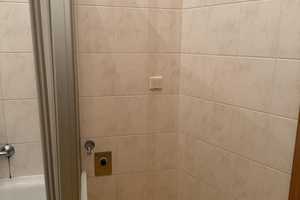 Nette 2-Raum-Wohnung mit EBK und Balkon zwischen Hasselbachplatz und Uniklinik! – Hellestr. 2 a, 39112 Magdeburg – Vorschaubild 15