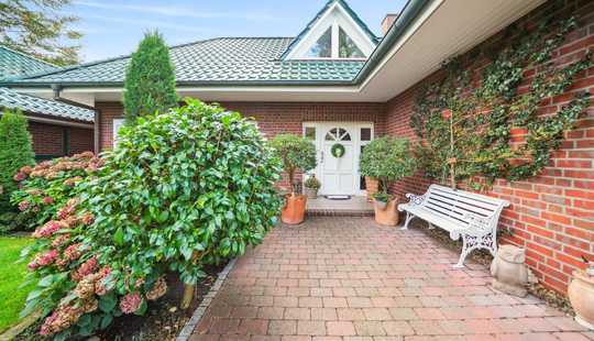 Bild von Traumhaus mit Fernblick – modernes Einfamilienhaus auf großem Grundstück in Bremen-Borgfeld