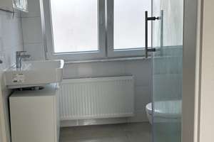 Renovierte DG-Wohnung zu vermieten – Die vollständige Adresse der Immobilie erhältst du vom Anbieter., 76185 Nordweststadt, Karlsruhe – Vorschaubild 6
