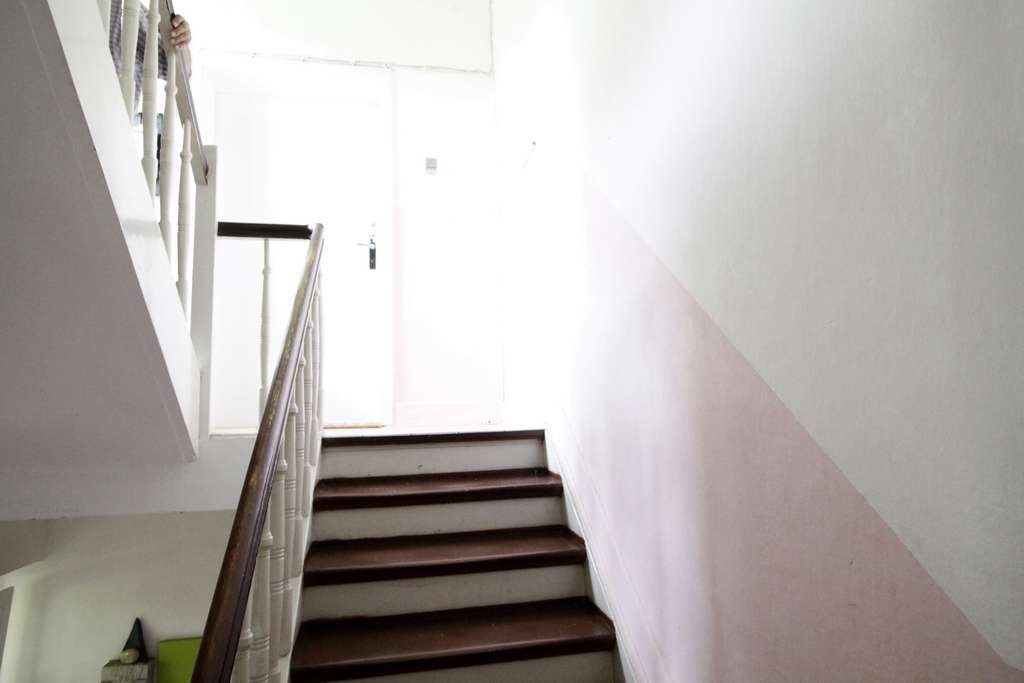 Immobilie in Neukirchen-Vluyn - Sanierungsbedürftiges Haus mit großem Grundstück - Bild 3