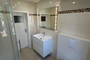 Wunderschöne 4-Zimmer-Wohnung im grünen Berlin-Zehlendorf – ideal für 2–3 Personen – Die vollständige Adresse der Immobilie erhältst du vom Anbieter., 14165 Zehlendorf, Berlin – Vorschaubild 7