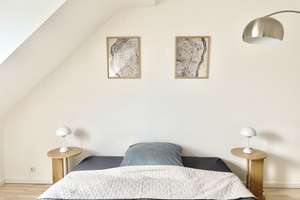 Möblierte All-in 4-Zi Wohnung im Zentrum – 40215 Friedrichstadt, Düsseldorf – Vorschaubild 3