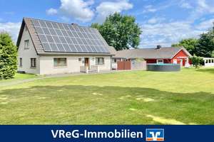 Neuwertiger Bungalow und älteres Haus auf einem Grundstück. Perfekt für mehrere Generationen. – Die vollständige Adresse der Immobilie erhältst du vom Anbieter., 23911 Ziethen – Vorschaubild 1