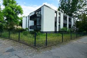 Licht. Ruhe. Lebensqualität. Perfekt geschnittene 2-Zimmer-Wohnung mit Balkon in Lichterfelde – Die vollständige Adresse der Immobilie erhältst du vom Anbieter., 12209 Lichterfelde, Berlin – Vorschaubild 19