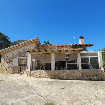 Immobilien zum Verkauf in Simat de la Valldigna