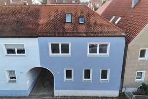 Stilvolles Stadthaus mit viel Raum für gemeinsames Familienleben – Die vollständige Adresse der Immobilie erhältst du vom Anbieter., 91710 Gunzenhausen – Vorschaubild 3
