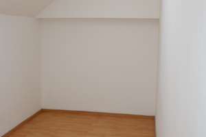 Frisch Sanierte 2,5 Zi. Whg. mit Balkon, Studio und TG-Stellplatz – Die vollständige Adresse der Immobilie erhältst du vom Anbieter., 90491 Sankt Jobst, Nürnberg – Vorschaubild 7