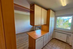 Wohnen mit wunderschöner Aussischt ins Grüne: 3,5-Zimmer-Wohnung mit Balkon in Stuttgart Feuerbach – Die vollständige Adresse der Immobilie erhältst du vom Anbieter., 70469 Feuerbacher Tal, Stuttgart – Vorschaubild 3