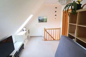 Balkon, Tageslichtbad, Parkett - Helle 3-Zimmer-Maisonette Baujahr 98 mit TG-Stellplatz u. Aufzug! – Bärengasse a.A., 7747 Lobeda-Altstadt, Jena – Vorschaubild 15