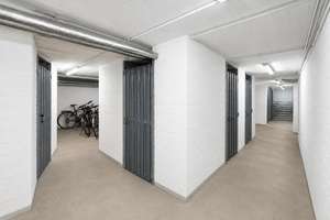 Charmante Wohnung mit zwei Balkonen im soliden Altbau im Boxhagener Kiez – Die vollständige Adresse der Immobilie erhältst du vom Anbieter., 10245 Friedrichshain, Berlin – Vorschaubild 18