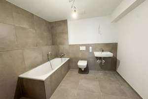Attraktive 3-Zimmer-Erdgeschosswohnung mit Terrasse & Ankleide – Weintorstraße 12, 55116 Altstadt, Mainz – Vorschaubild 7