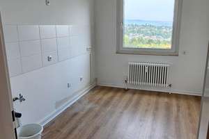 Helle 3-Zimmerwohnung mit Balkon im Herzen des Schelmengrabens wartet auf Sie! – Karl-Marx-Straße 36, 65199 Dotzheim, Wiesbaden – Vorschaubild 11