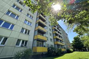 Urban gelegene 2-Raum-Wohnung mit Balkon – Brückenstr. 33, 9111 Zentrum, Chemnitz – Vorschaubild 4