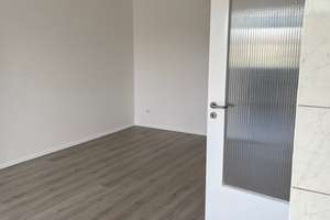 Frisch renovierte 2-Zimmer-Wohnung mit Balkon in Duisburg – Fiskusstraße 106, 47167 Neumühl, Duisburg – Vorschaubild 8