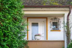 2-Familienhaus mit Baugrundstück & Gartenidylle – Viel Platz für Ihre Ideen! – Die vollständige Adresse der Immobilie erhältst du vom Anbieter., 79232 March – Vorschaubild 4