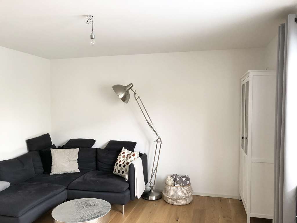 Schöne 1,5 Zi.-Whg., (Innenstadt), komplett renoviert, gut vermietet! EBK, Balkon, TG-Stellplatz