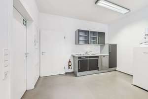 ::: Absolutes Highlight! 5,5 Zi. - Wohnen und Arbeiten I Balkon, Keller, Stpl., TG-Stpl. möglich ::: – Die vollständige Adresse der Immobilie erhältst du vom Anbieter., 70372 Seelberg, Stuttgart – Vorschaubild 15
