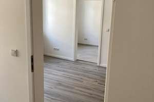 Zweitbezug nach Sanierung! Großzügige 3-Zimmerwohnung mit Laminat, Balkon, Wanne und Einbauküche! – Pestalozzistraße 8, 9130 Sonnenberg, Chemnitz – Vorschaubild 10