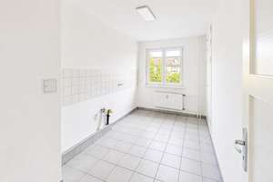 Frisch renovierte 2-Zimmer-Wohnung mit Loggia und Grünblick – bezugsfrei in Reinickendorf – Lienemannstraße 23, 13403 Reinickendorf (Ortsteil), Berlin – Vorschaubild 6