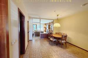 Frei verfügbar: Terrassenwohnung mit durchdachtem Grundriss und viel Potenzial! – Burgwedelkamp 25, 22457 Schnelsen, Hamburg – Vorschaubild 13