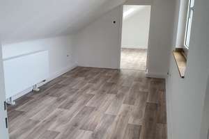 NE-Furth, 2-Zi-Whg, sep. Küche, Du-Bad, 3.OG, Whfl. ca. 34 m² – Die vollständige Adresse der Immobilie erhältst du vom Anbieter., 41462 Furth Süd, Neuss – Vorschaubild 2