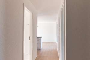 3-Zimmer-Wohnung in Stuttgart-Freiberg – Balthasar-Neumann-Str. 16, 70437 Freiberg, Stuttgart – Vorschaubild 2