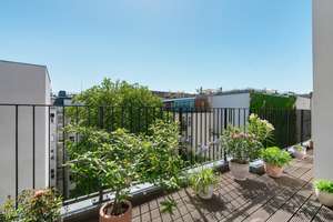 EXKLUSIVES PENTHOUSE MIT TRAUMBLICK ÜBER BERLIN / BESTLAGE PRENZLAUER BERG /  WINSVIERTEL – Winsstraße 44, 10405 Prenzlauer Berg, Berlin – Vorschaubild 3